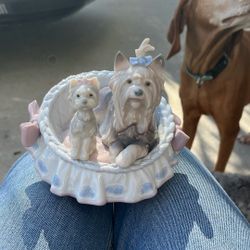 Lladró  Dog Figurine  