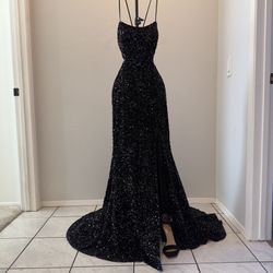 Black Sequin Velvet Long Dress | US 4 or 6?