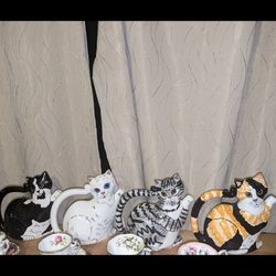 Nina Layman Antique Cat Teapots $150 Obo