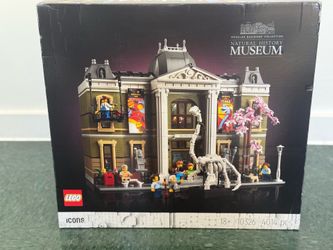 LEGO Natural History Museum #10326