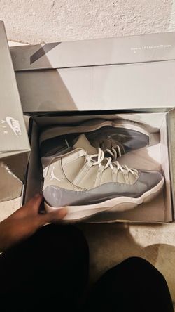 Jordan 11 Cool Grey Size 10.5