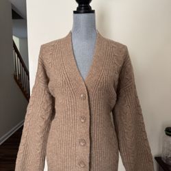 Ladies cardigan, size XL new open package