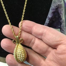 Joan Rivers Faux Pearl Necklace 