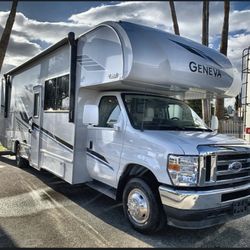 NEW 2025 Thor Motor Coach Geneva 29VT