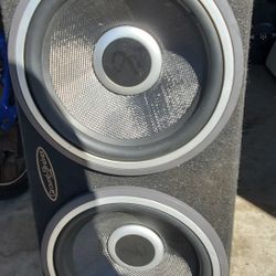 12" Sub  Infiniti 