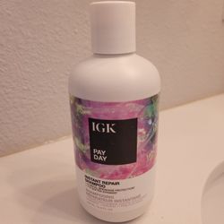 IGK Pay Day Shampoo 8 fl Oz