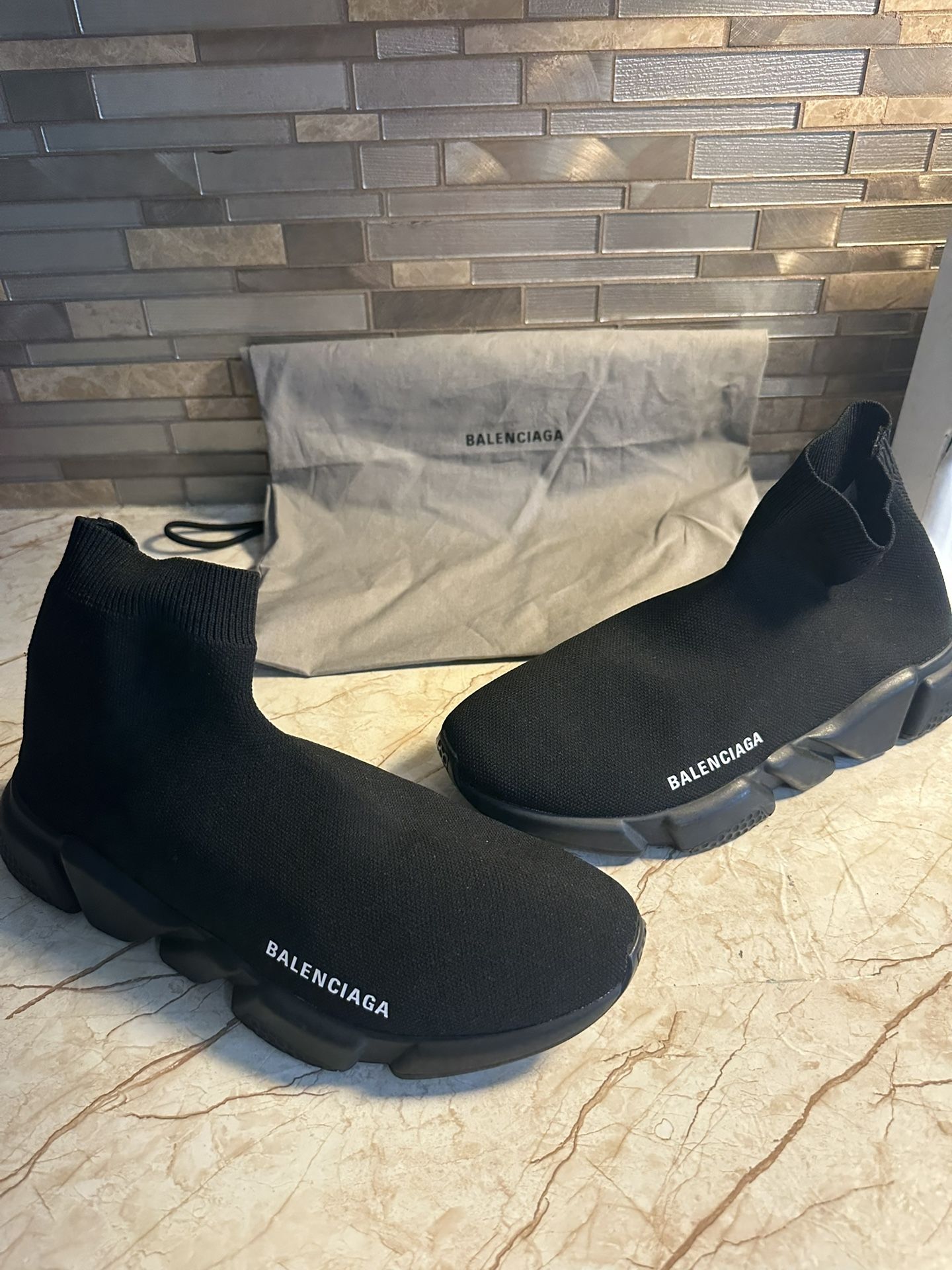 Belenciagas Size 9