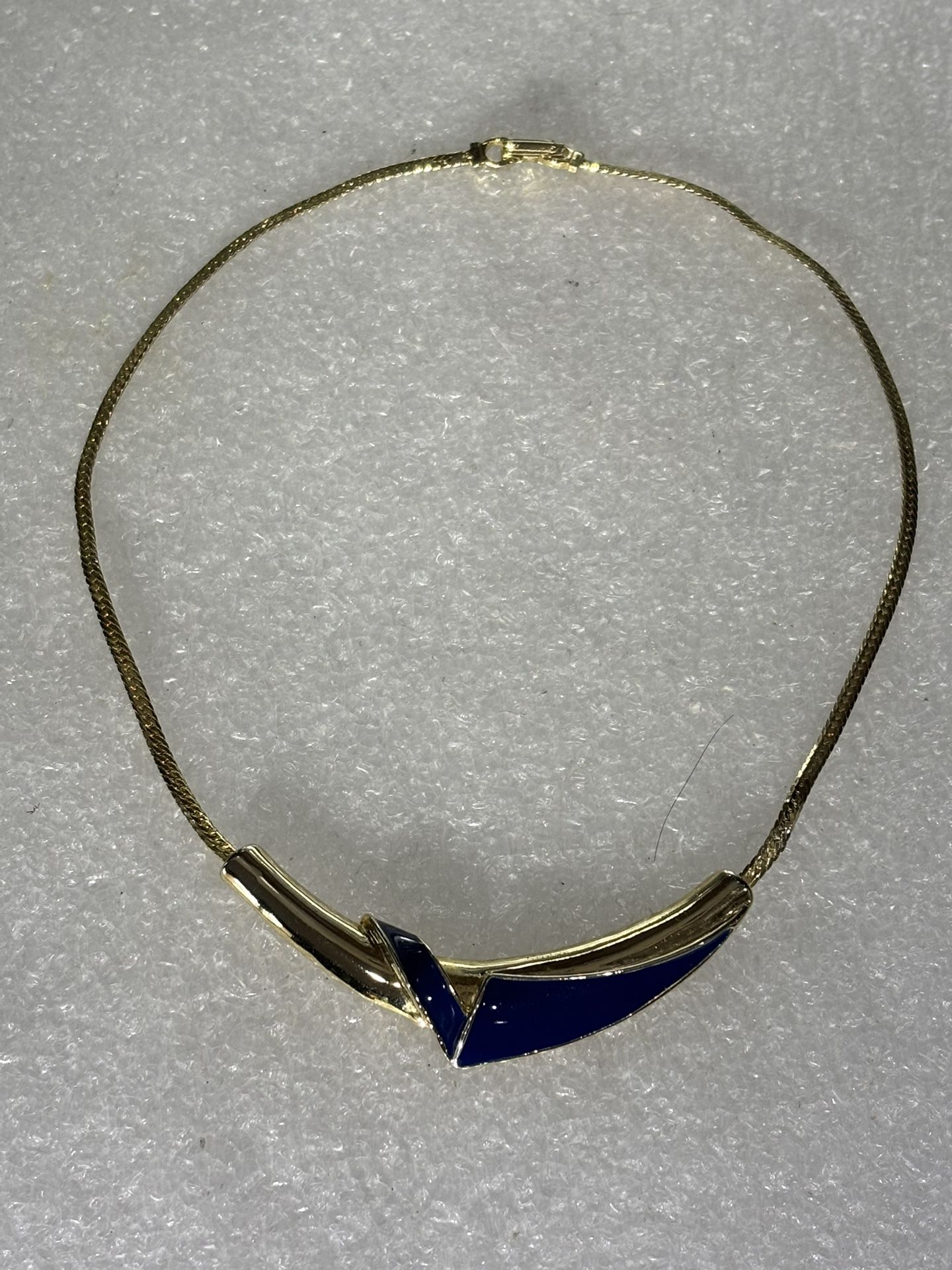 Beautiful Custom Gold Plate Necklace w/Blue Ceramic Setting