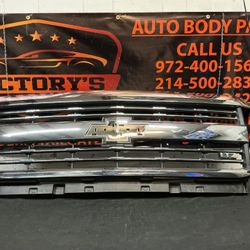 CHEVY SILVERADO 2500 LTZ 2015-2019 GRILLE OEM