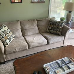 Great Condition Couch! 