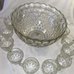 Glass punch or fruit bowl and 11 glasses 