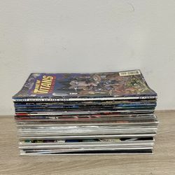 Huge Lot Of Marvel & DC Comic Books