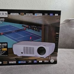 Package Deal Projector / Surround System Set 