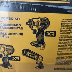 Dewalt Dck302p2 Kit NIB  Complete Kit 20 Volt 