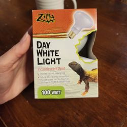 Zilla Day White Light Incandescent Spot Bulb 100 Watt