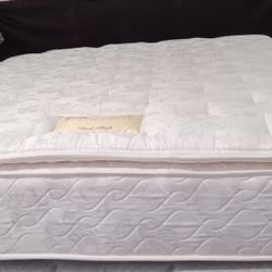 Queen Size Mattress (Colchón Queen Size)