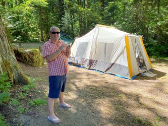 Two  room camping tent (contact info removed)8 15’x10’
