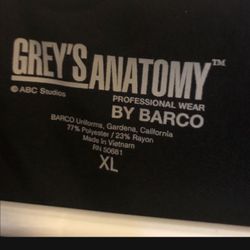 Greys Anatomy Scrubs Xl. changed careers barely worn like new
