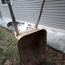 Contractor Wheel Barrel 