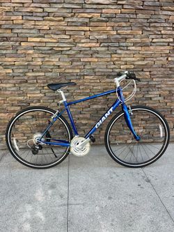 Giant “Escape 3 “ Road Bike 24 Speed size M 52-54 cm