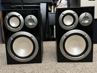 Yamaha NS-6490 Bookshelf Speakers