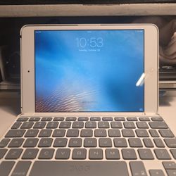 Ipad Mini 1st gen & Zagg Bluetooth Keyboard 