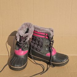 Used London Fog Pink/Grey Children's Sz 4 Boots