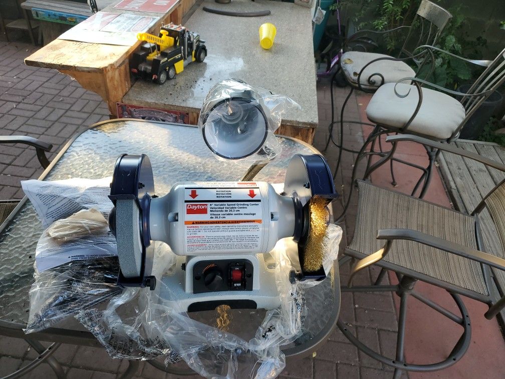 Dayton Bench Grinder. 8"