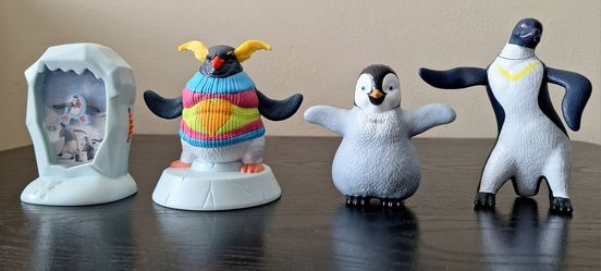 2011 BURGER KING HAPPY FEET TWO KIDS' MEAL TOYS - SET OF 4