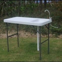  Garden Table 