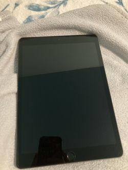 iPad 8th Gen Like New