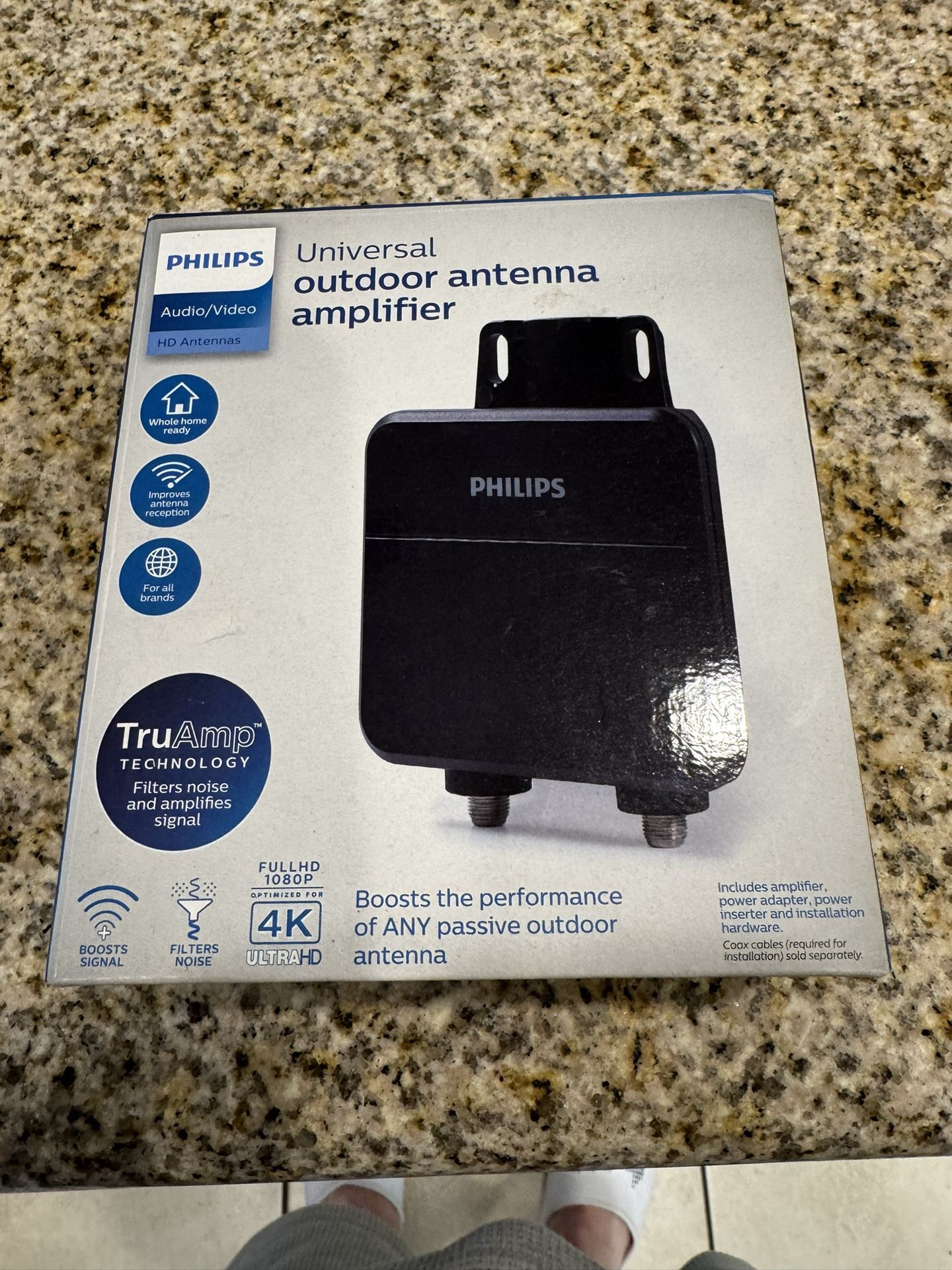 Philips Audio/Video Outdoor Antenna Amplifier