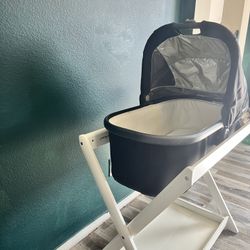 Bassinet 