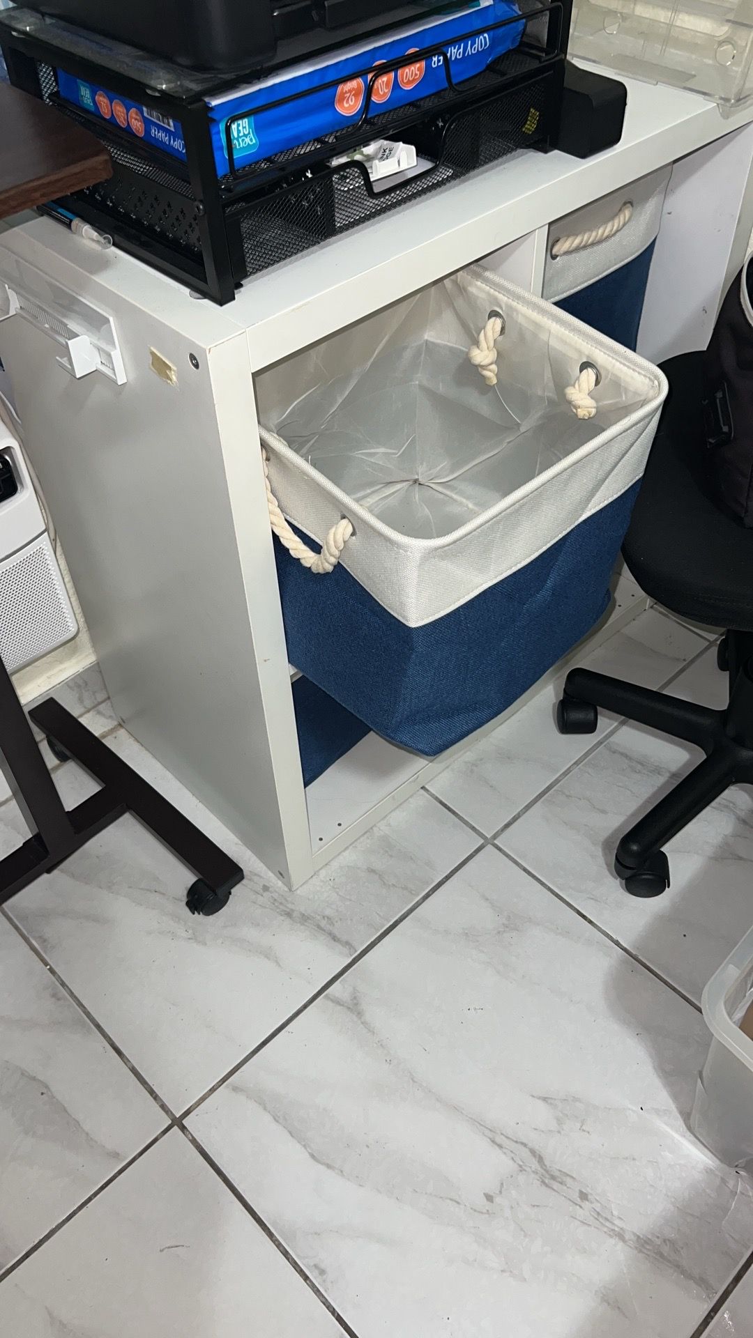 Organizador blanco de 4 canastas
