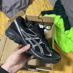 ASICS Size 10