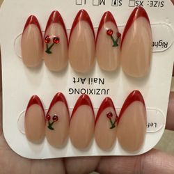 Custom Press On Nails 💅 