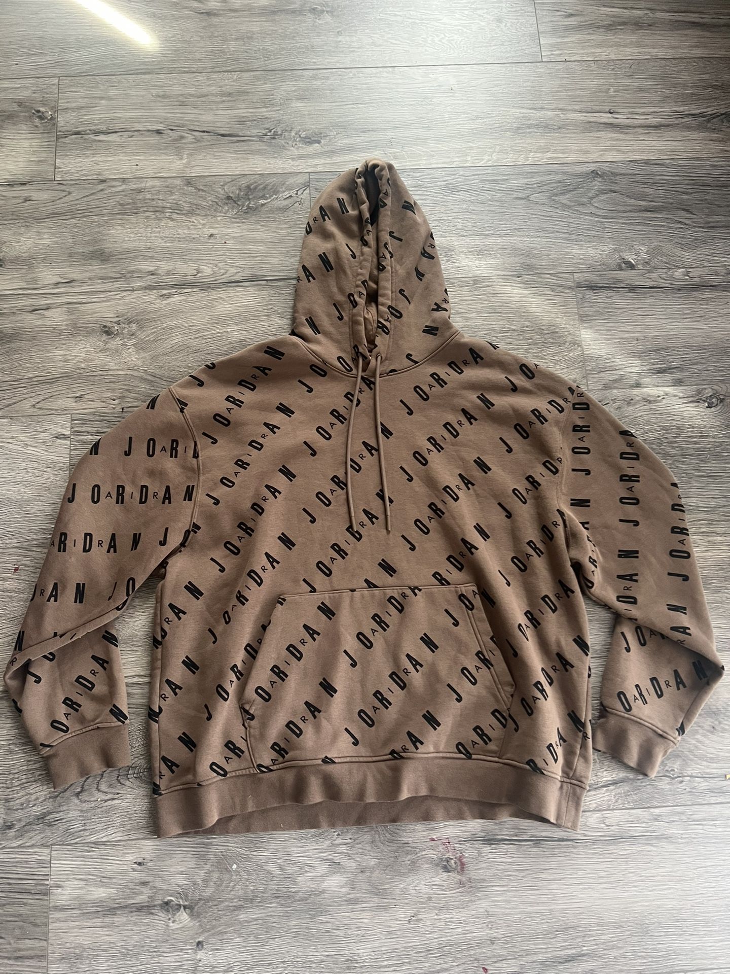 Nike Air Jordan Logo All Over Print Pullover Hoodie Men's XL, Brown Sweatshirt