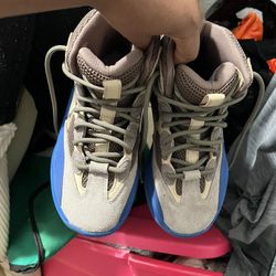 Yeezy Desert Boot Taupe Blue
