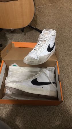 nike blazer mid ‘77 vintage size 10.5