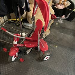 Radio Flyer Steer And stroll Trike 