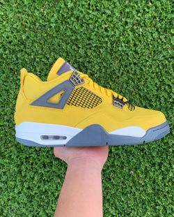 Air Jordan 4 'Lightning'