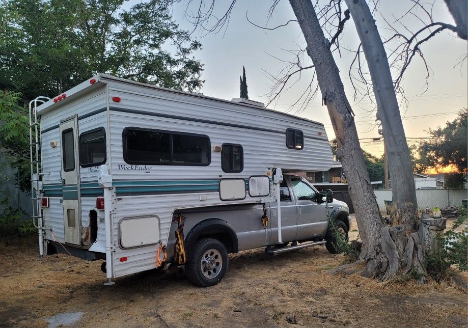 1994 Weekender By Skyline Truck Camper