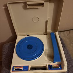 Vintage 1978 turntable works great