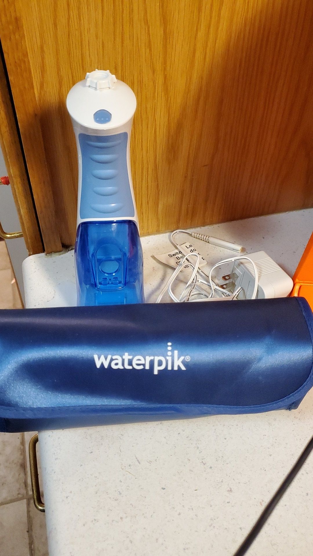 Brand new waterpik for cleaning your own teeth