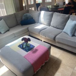 Sectional Couch + Ottoman 