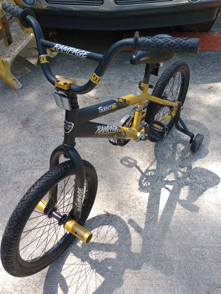 18"BMX with training wheels 