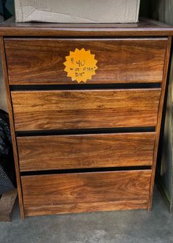 Drawers cabinet