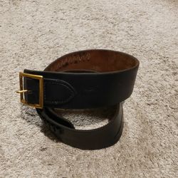 HUNTER vintage black leather  belt  , size LG.