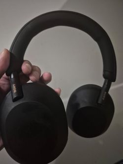 Sony WH-1000XM5