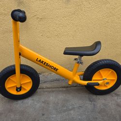 Lakeshore Kids Metal Balance Bike Heavy Duty Perfect for Daycare Bicicleta de Equilibrio sin pedales